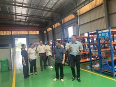 蘆溪水務總經理劉慈華，易總監等蒞臨我司參觀交流并指導工作